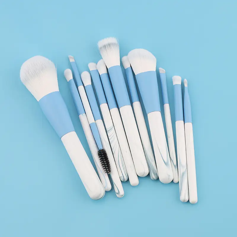 PBT New Soft Makeup Brush for Beginners — feature 23