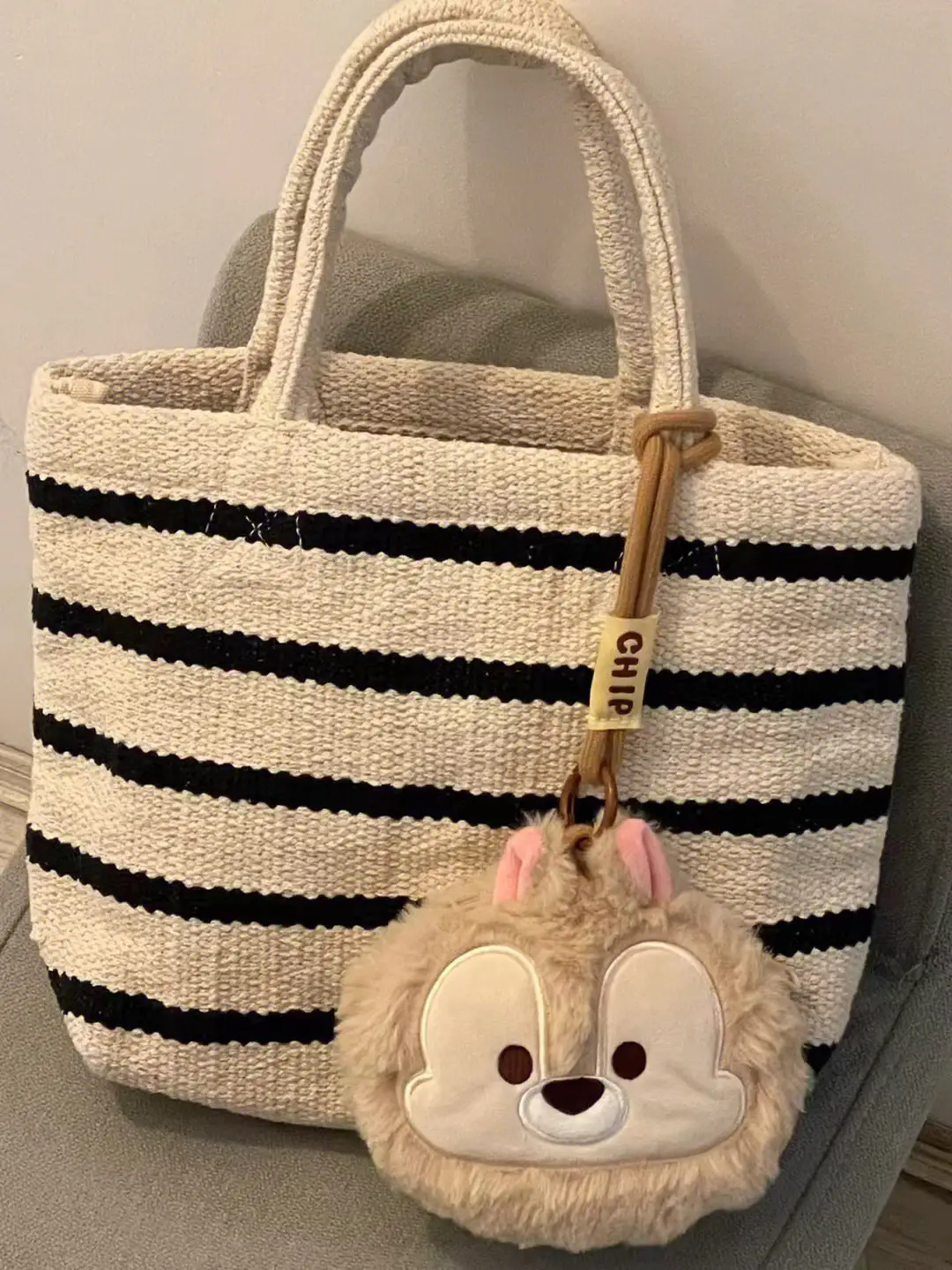 Women's Knitted Striped Shoulder Tote Bag with Cute Pom Pom — feature 12
