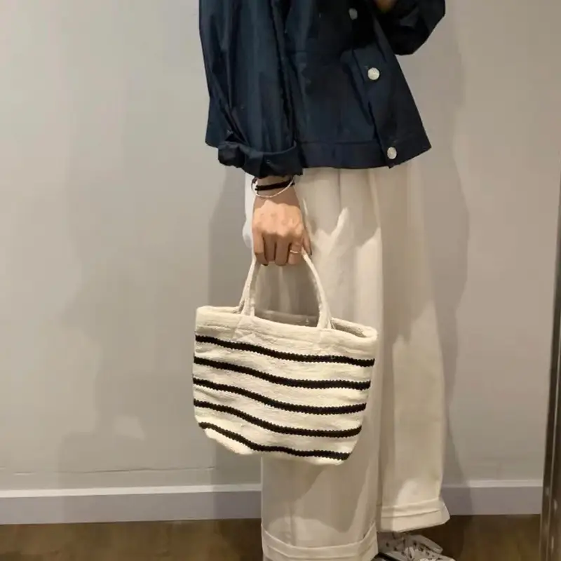 black and white stripes