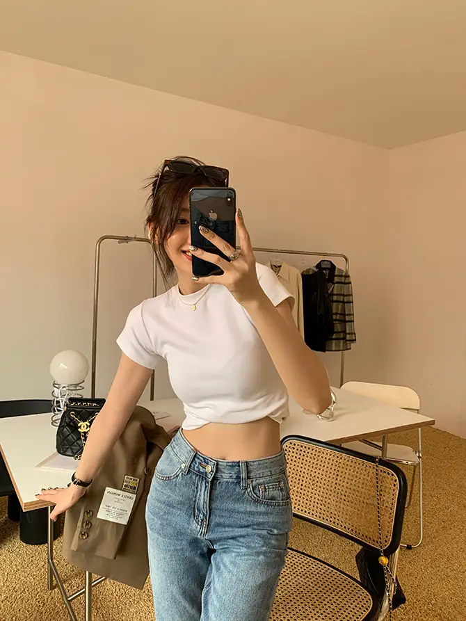 Women's Pink Cotton Crewneck T-Shirt Slim Fit — feature 10