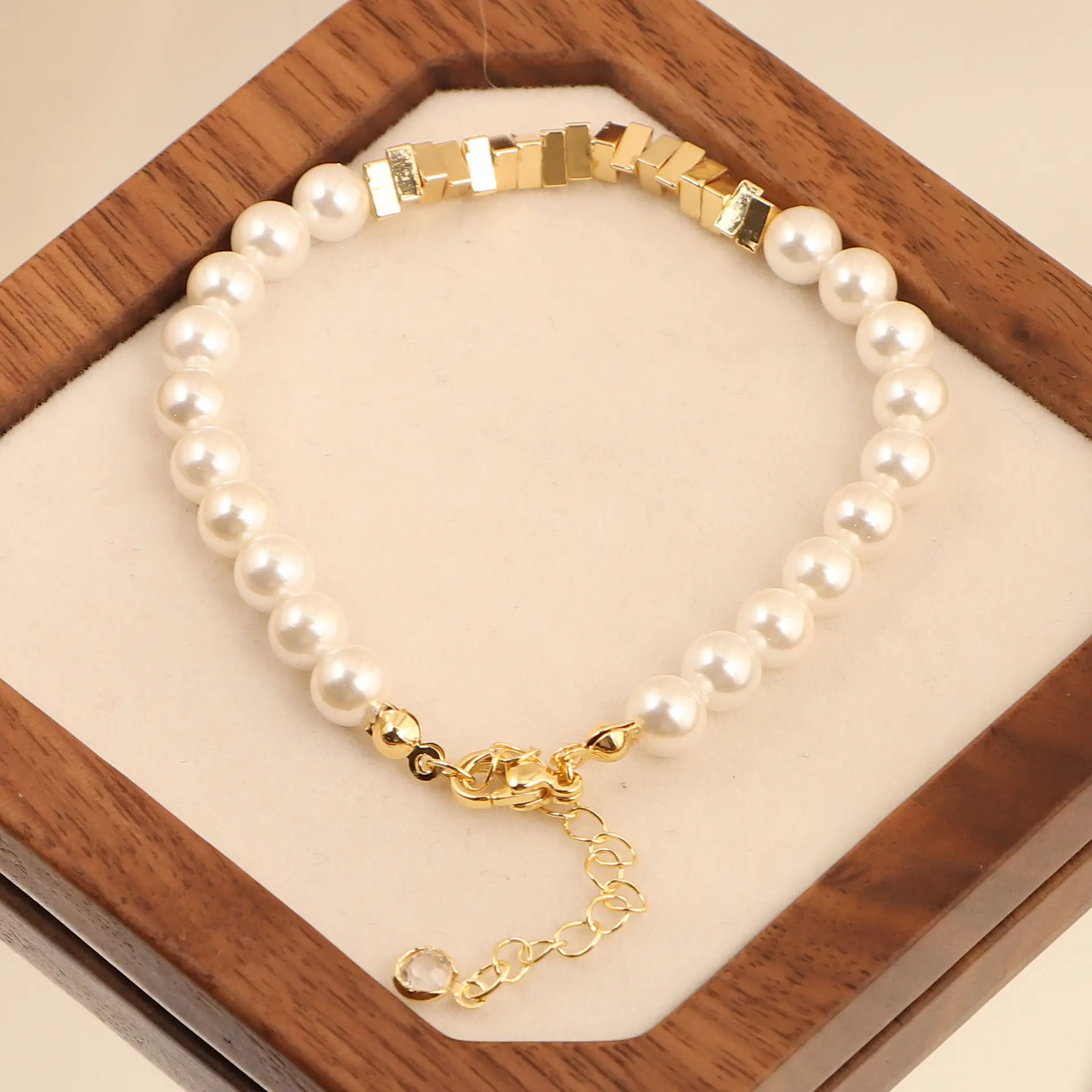 Broken Silver Pearl Bracelet for Girls Wholesale — feature 20