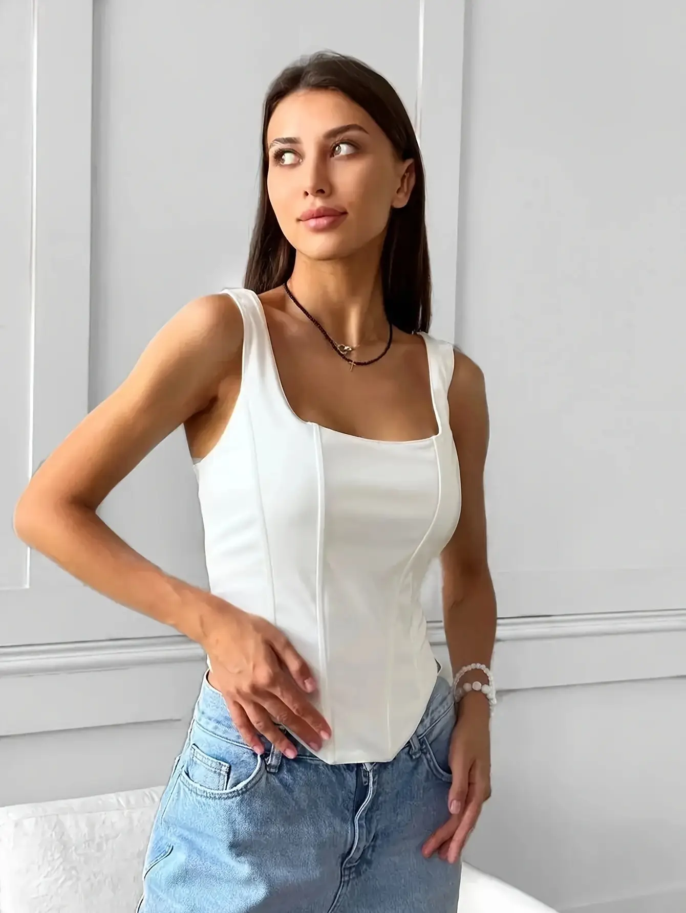 European American Women's 2023 Sexy Fishbone Sling Backless Vest Top — feature 11