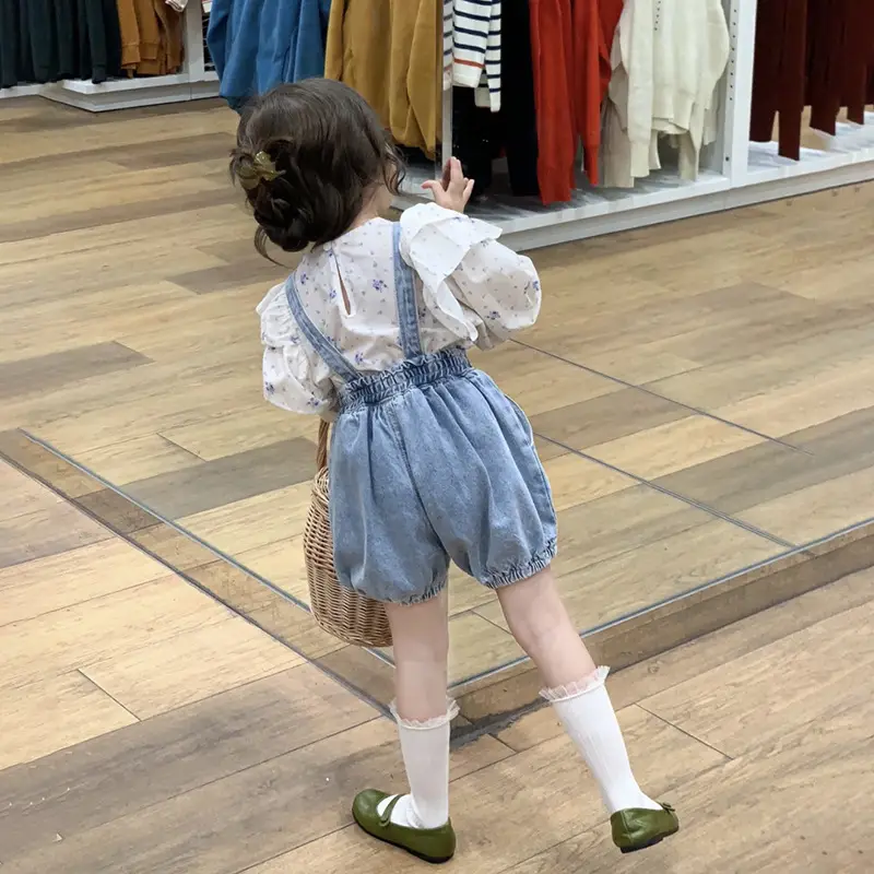 Korean Girls Floral Flying Sleeve Doll Shirt with Denim Pants Two-Piece Suit