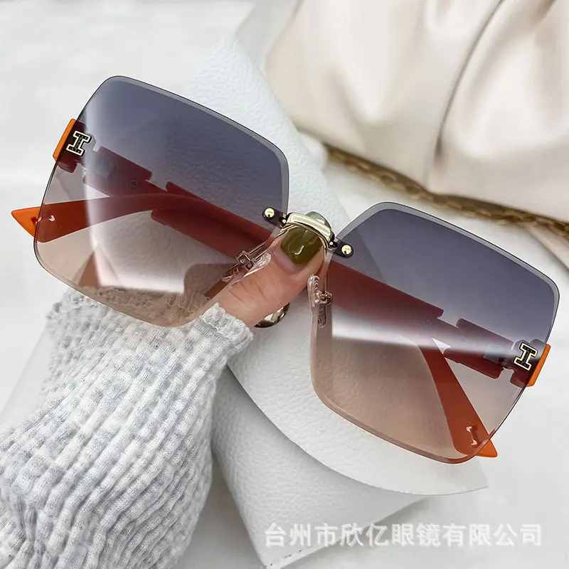 Women's Cut Edge Sunglasses Gradient Color High End Fashion - Image 4