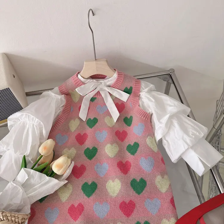 Girls Pink Heart Knitted Sleeveless Dress 2025 — feature 5