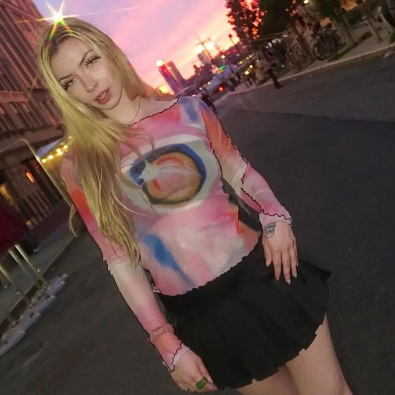 2024 Mesh Printed Long Sleeve T-Shirt Women Pink Rainbow Design — feature 10