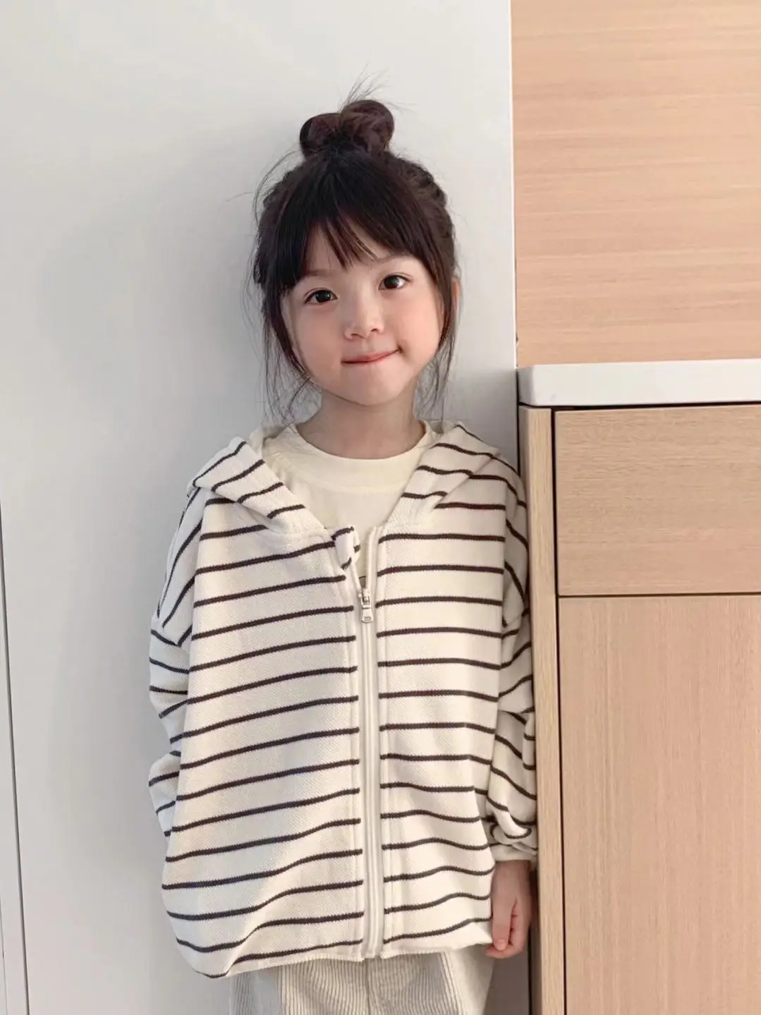 Girls Striped Coat 2023 Casual Hooded Sweater — feature 9