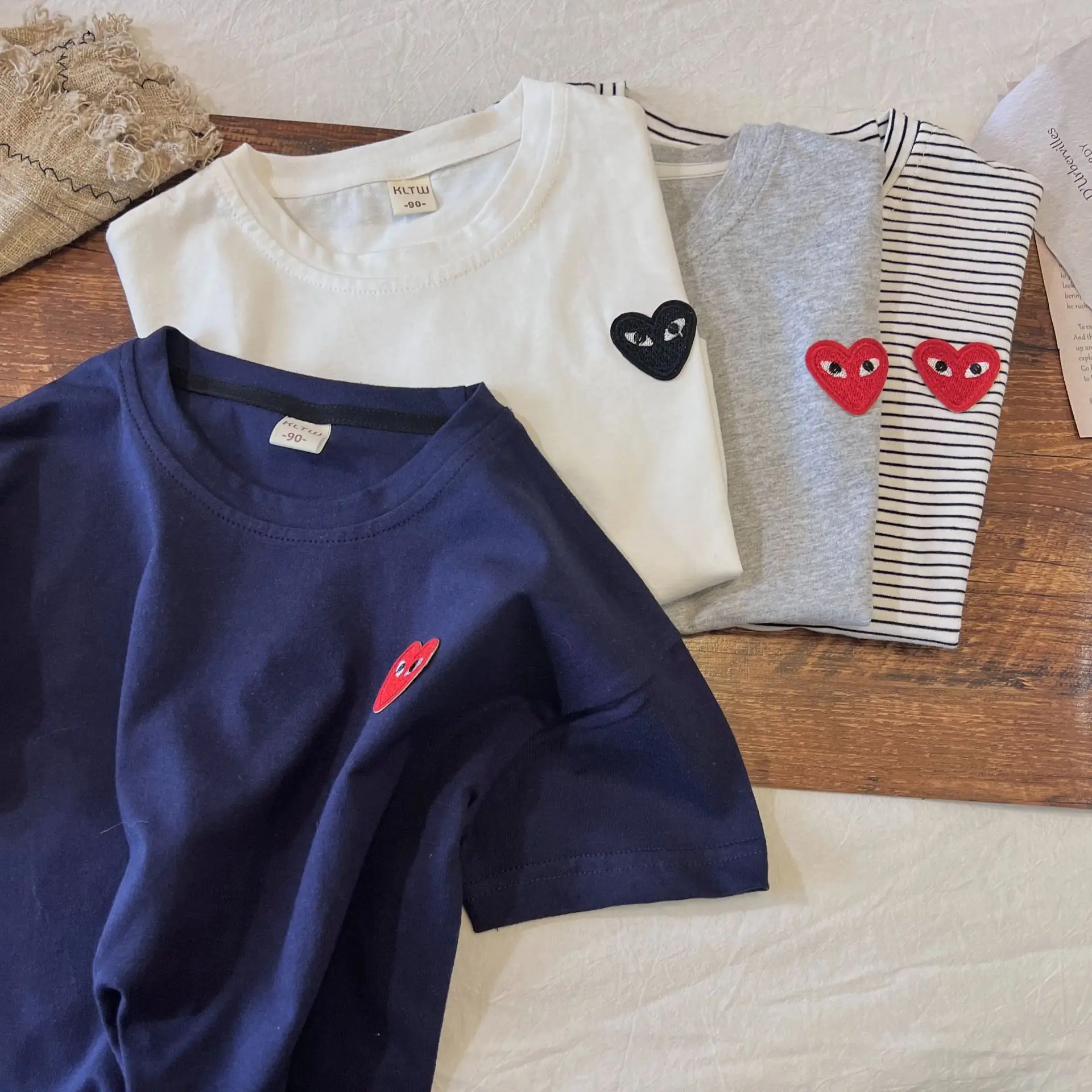 2024 Summer Striped Heart T-Shirt for Boys Girls Navy Blue — feature 2
