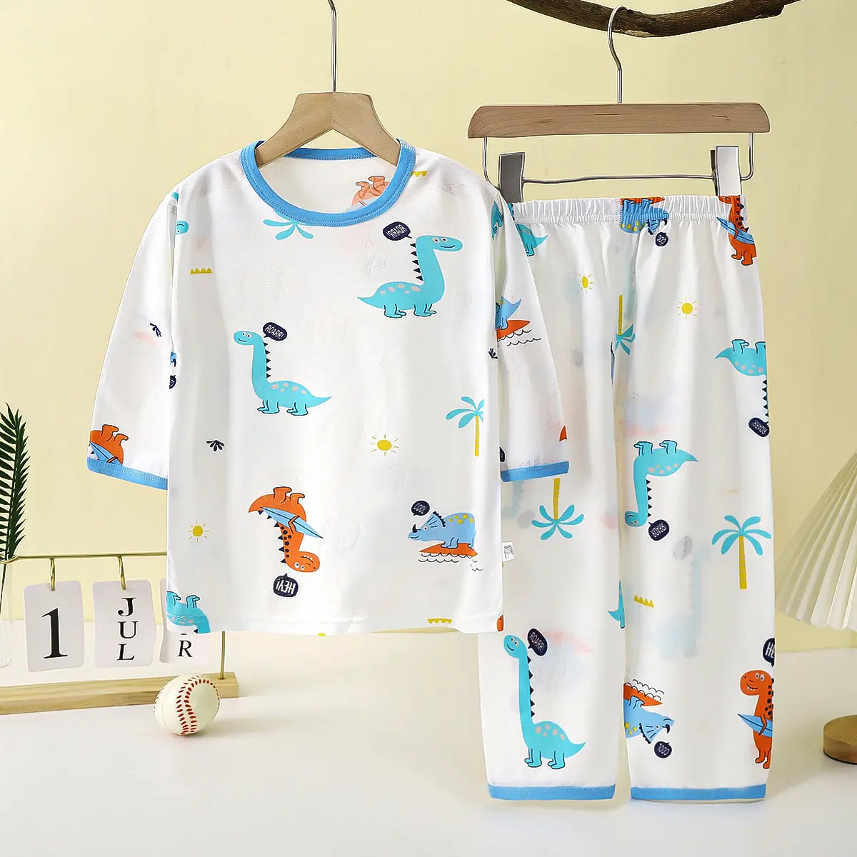 Children's Wormwood Pajamas Set for Girls - Image 2