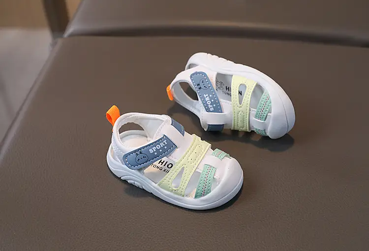Soft-Soled Closed-Toe Sandals for Boys Girls — feature 10