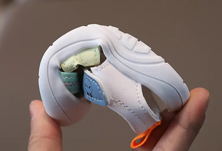 Soft-Soled Closed-Toe Sandals for Boys Girls — feature 15