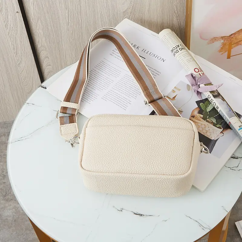 Black Square Crossbody Bag for Women 2026 Spring Summer — feature 2