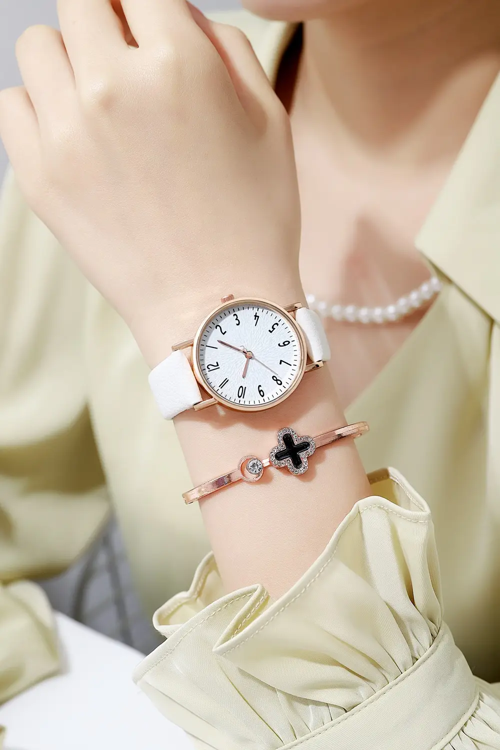Fengsen Digital Women's Watch Light Blue Belt — feature 12