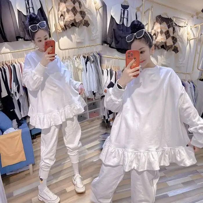 White Ruffled Sweatshirt Set for Women Plus Size Spring Autumn - Image 2
