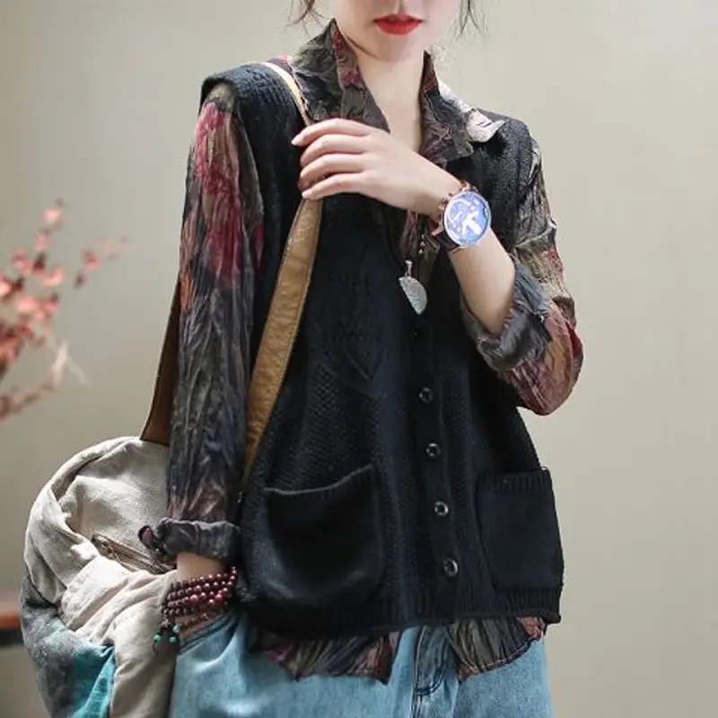 Women's Black Knitted Sleeveless Vest Coat - Image 5