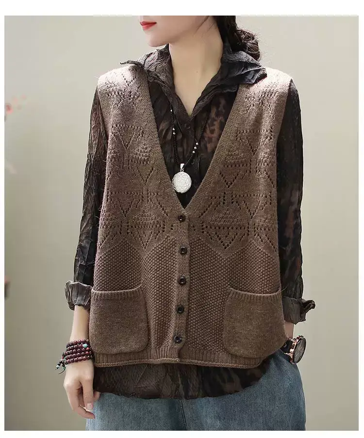 Women's Black Knitted Sleeveless Vest Coat — feature 3