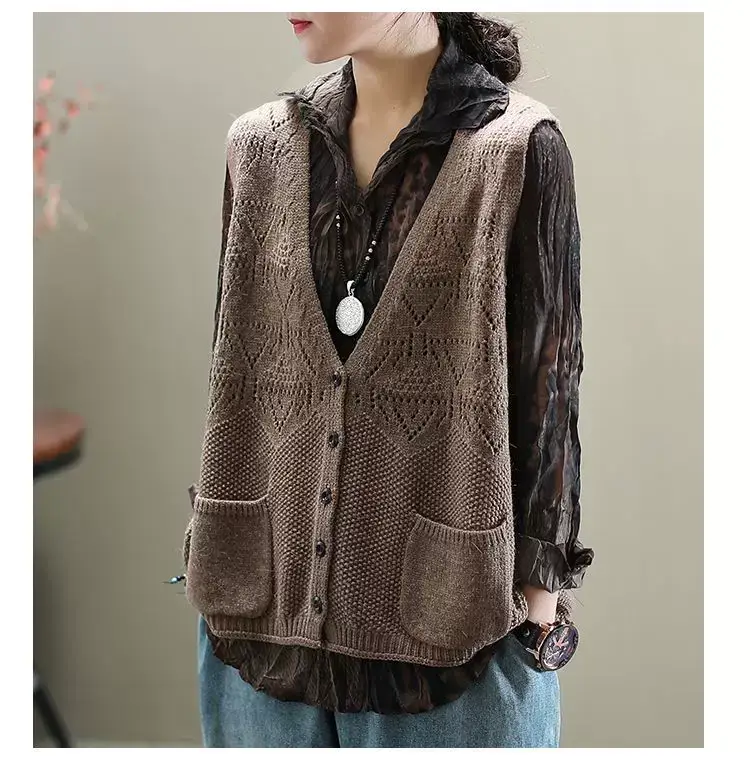 Women's Black Knitted Sleeveless Vest Coat — feature 7