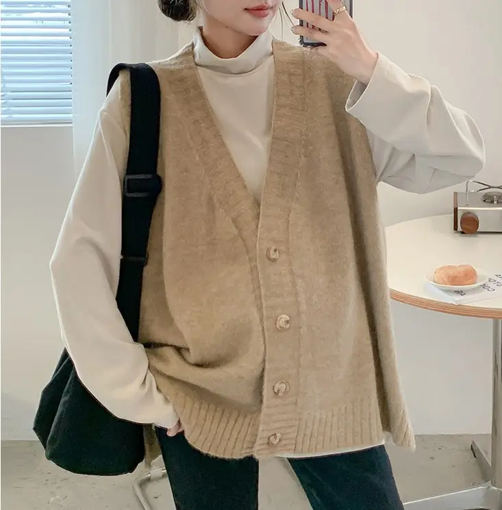 Women's V-Neck Knitted Sweater Vest Cream — feature 16