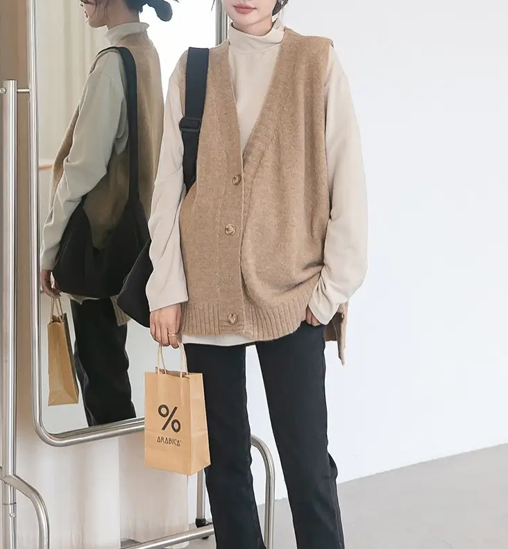 Women's V-Neck Knitted Sweater Vest Cream — feature 19