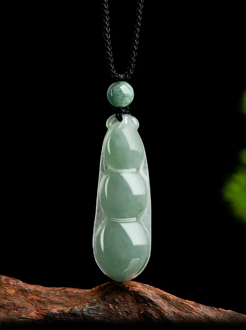 Natural Jade Oil Green Bean Pendant for Men Women — feature 2