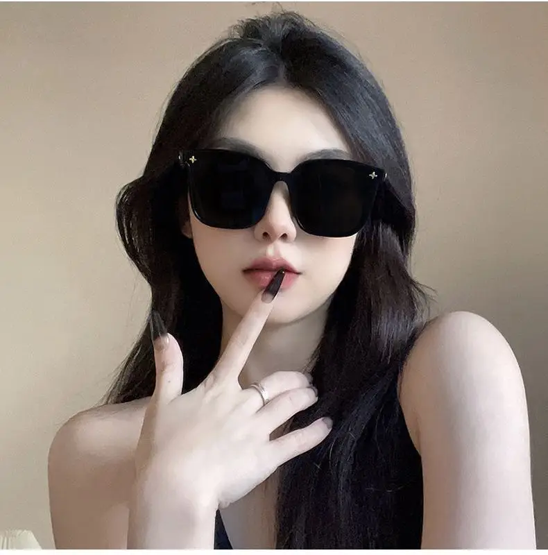 Women's Anti-UV Metal Sunglasses Cream White — feature 7