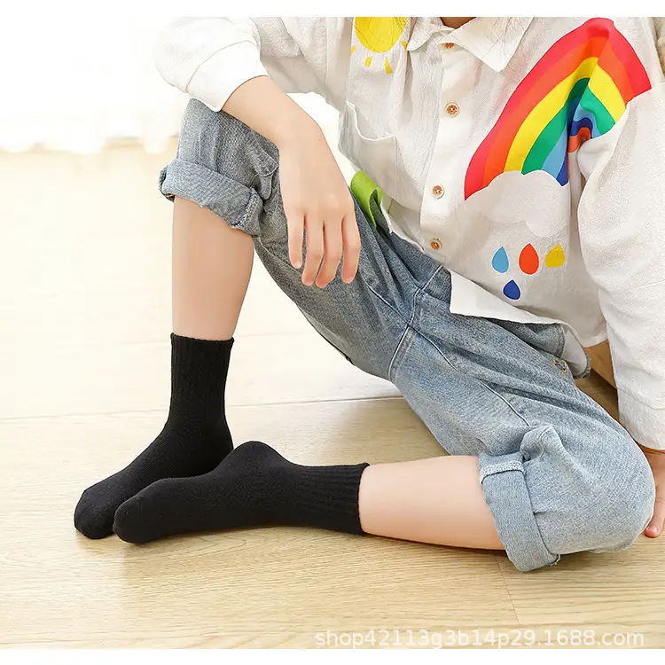 Black Cotton Tube Socks for Boys Girls Large — feature 16
