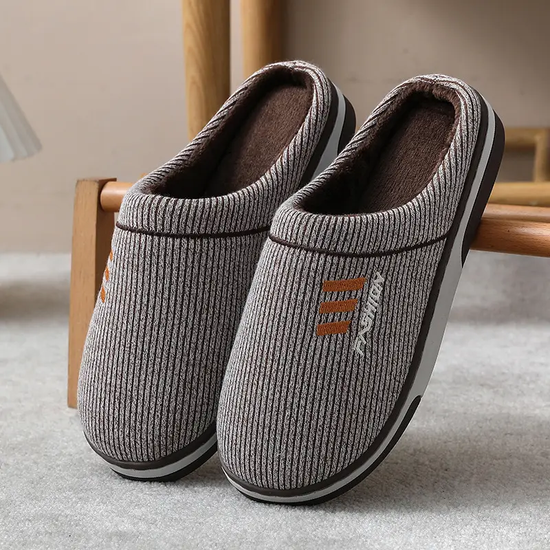 2023 Winter new men's cotton slippers indoor home non-slip warm fleece-lined thickened wholesale one-piece delivery