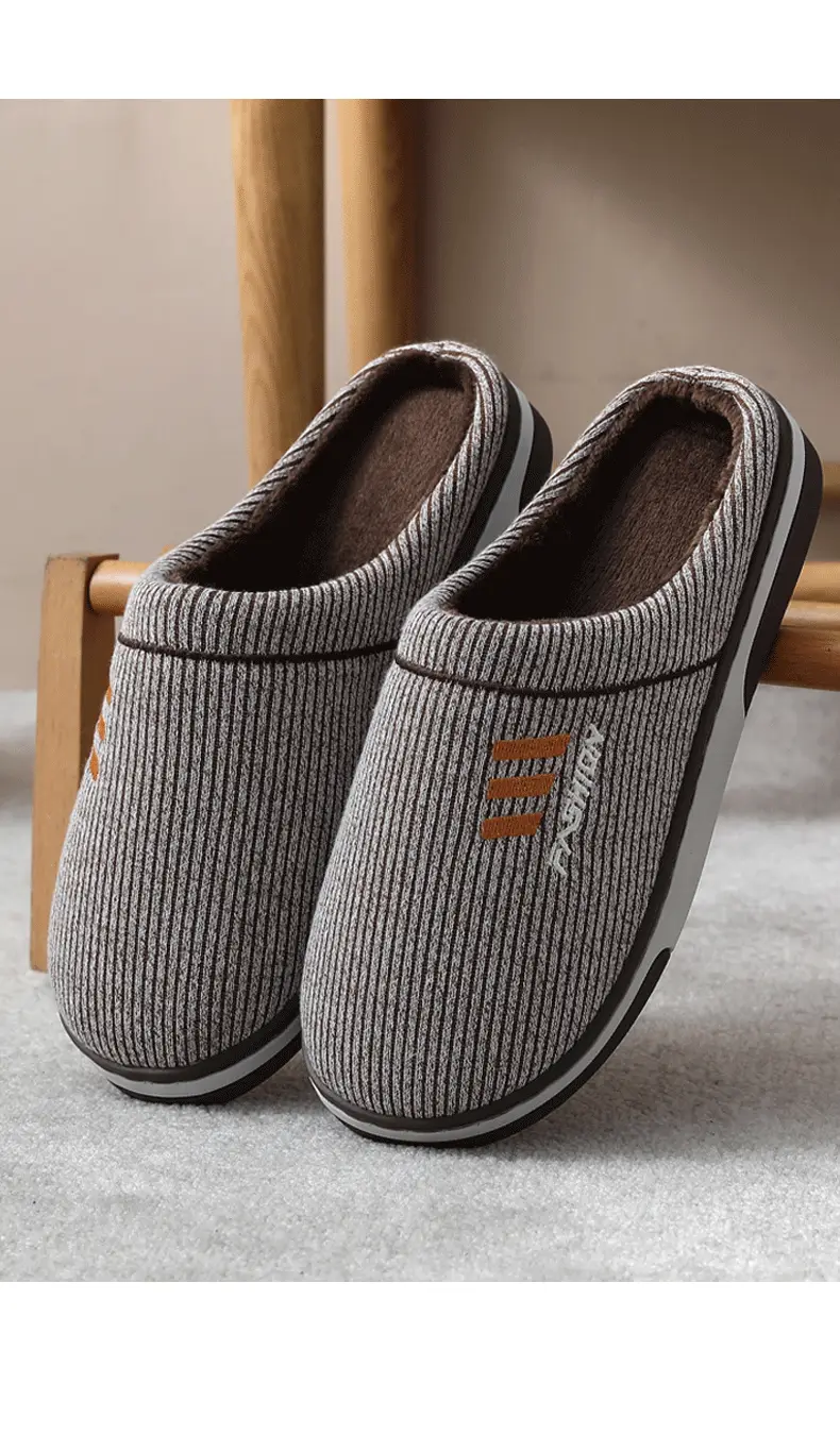 2023 Winter new men's cotton slippers indoor home non-slip warm fleece-lined thickened wholesale one-piece delivery — feature 13