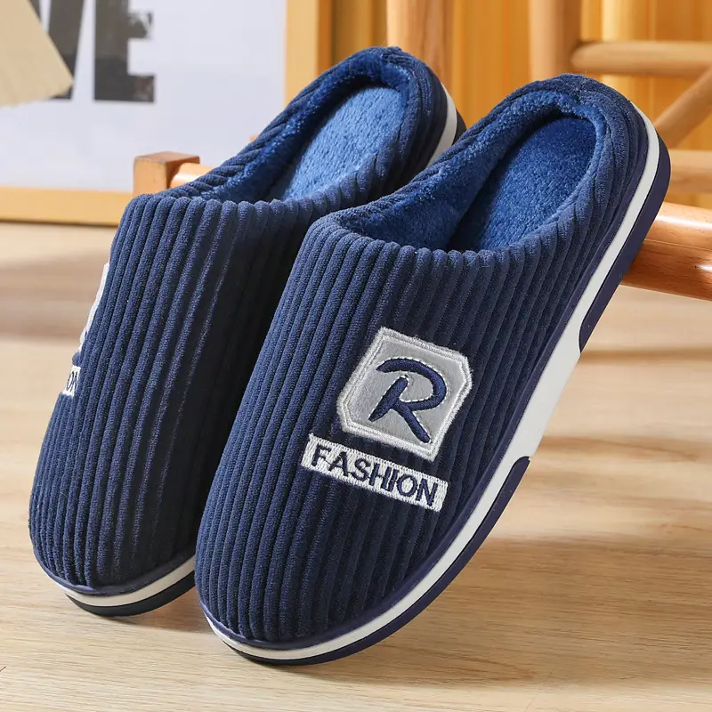 2023 Winter new men's cotton slippers indoor home non-slip warm fleece-lined thickened wholesale one-piece delivery