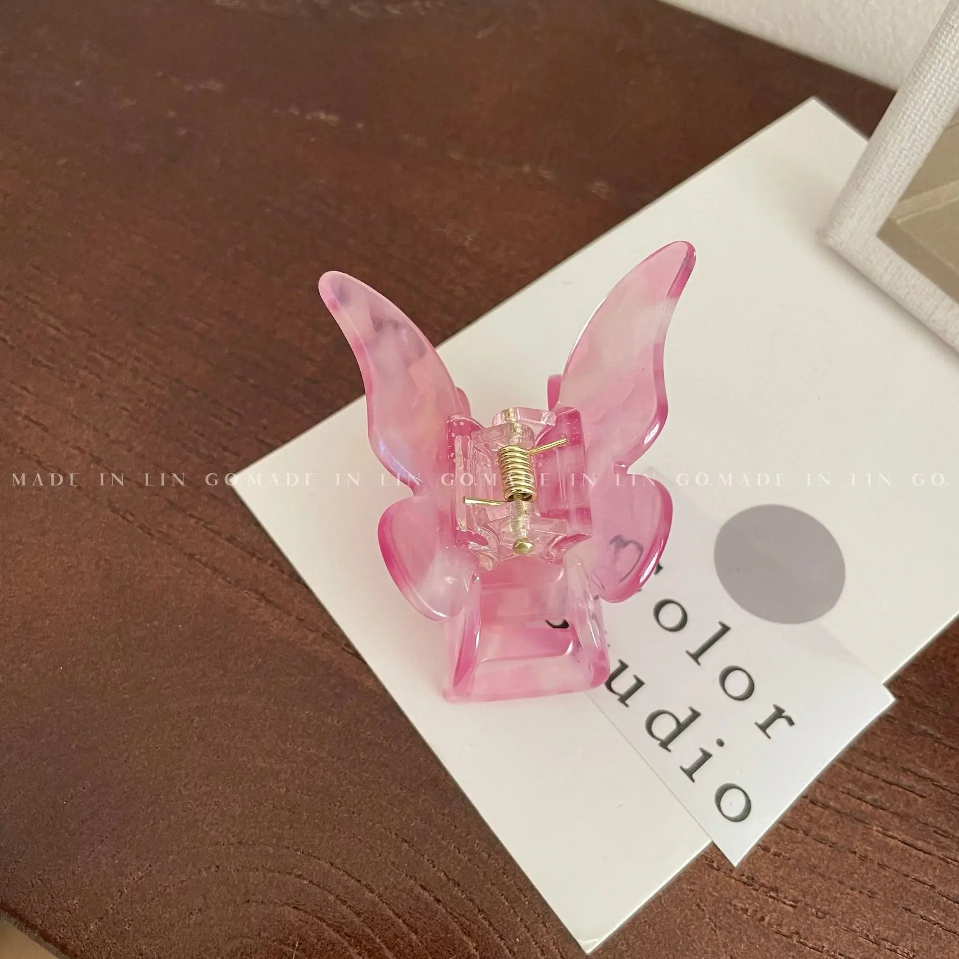 Retro Butterfly Hair Clip for Women High End Acrylic - Image 11