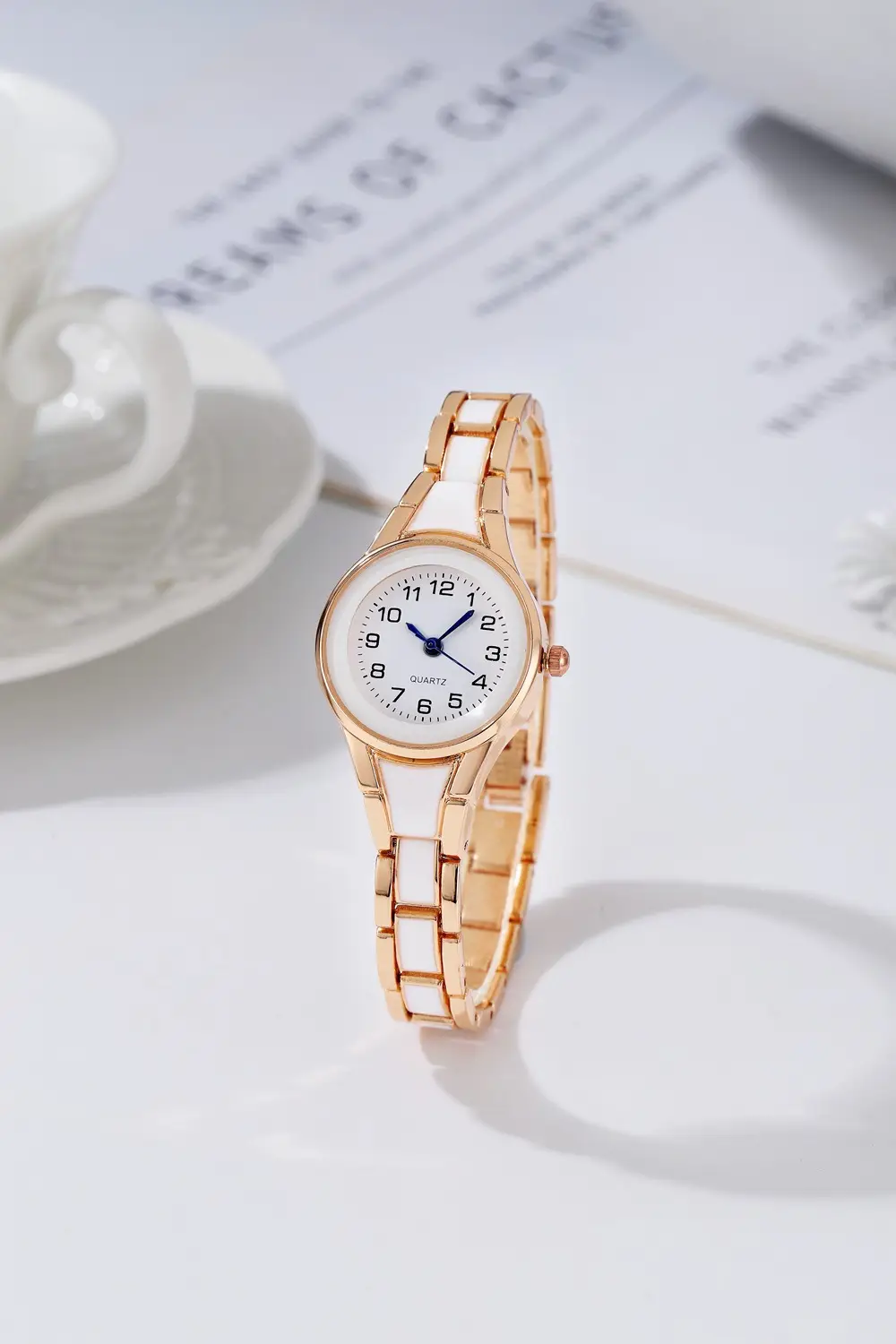 Women's Digital Watch Silver Steel Band Small Dial — feature 2