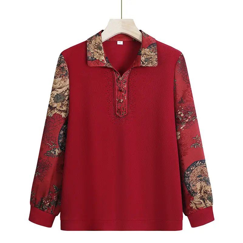 Red Lapel T-Shirt with Printed Sleeves for Women - Image 3
