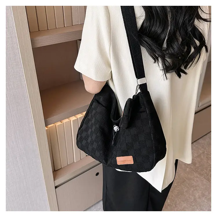 Women's Beige Woven Shoulder Tote Bag Spring 2023 — feature 13