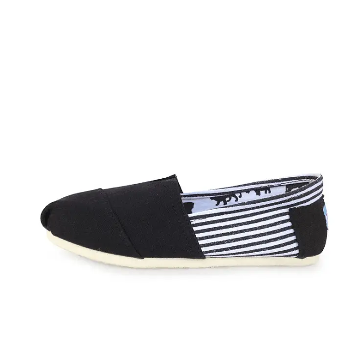 Cross-border Thomas Canvas Shoes Soft Sole Comfortable Men's and Women's Lazy Slip-on Shoes Large Size Flat Casual Toms Shoes
