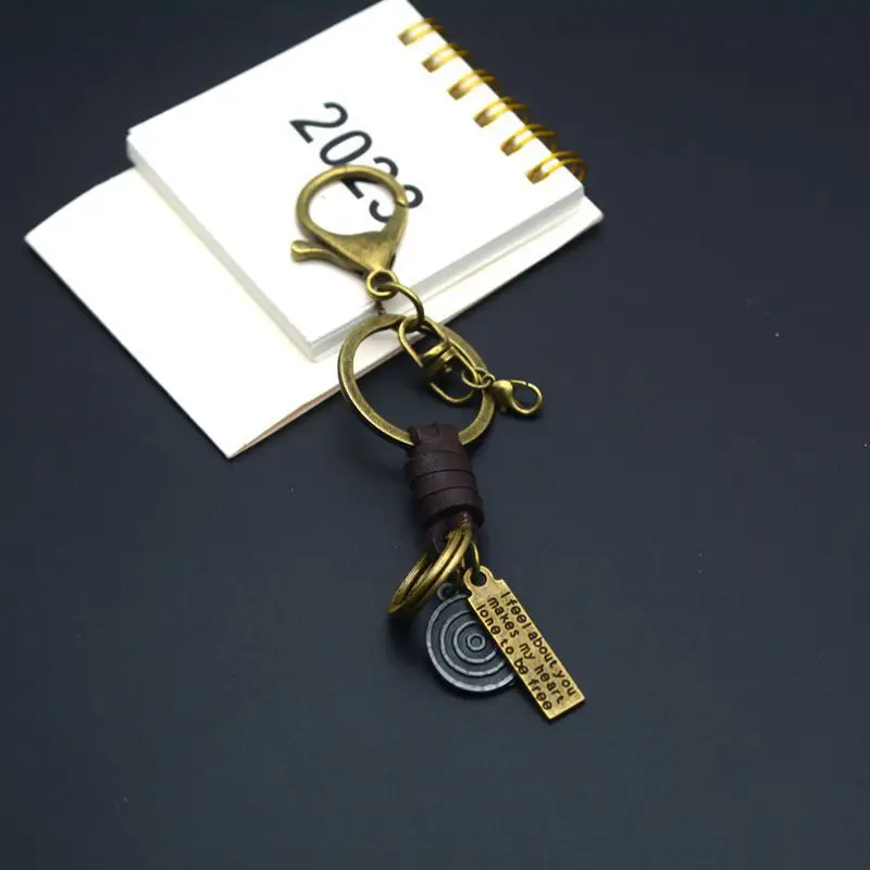 Manufacturer's Handmade Vintage Leather Woven Keychain Accessories Lobster Clasp Versatile Leather Cord Semi-Finished DIY Pendant Office, culture - Image 8