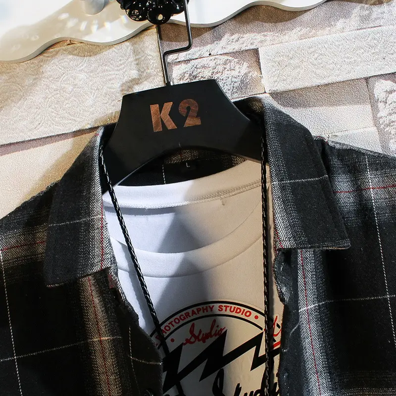 2023 Men's Black Plaid Short Sleeve Shirt - Image 4