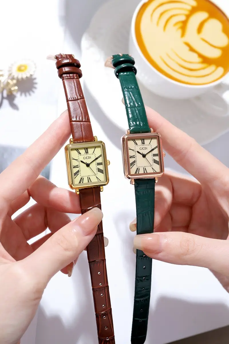 Women's Gold Retro Roman Scale Square Watch with Waterproof Quartz Belt — feature 13