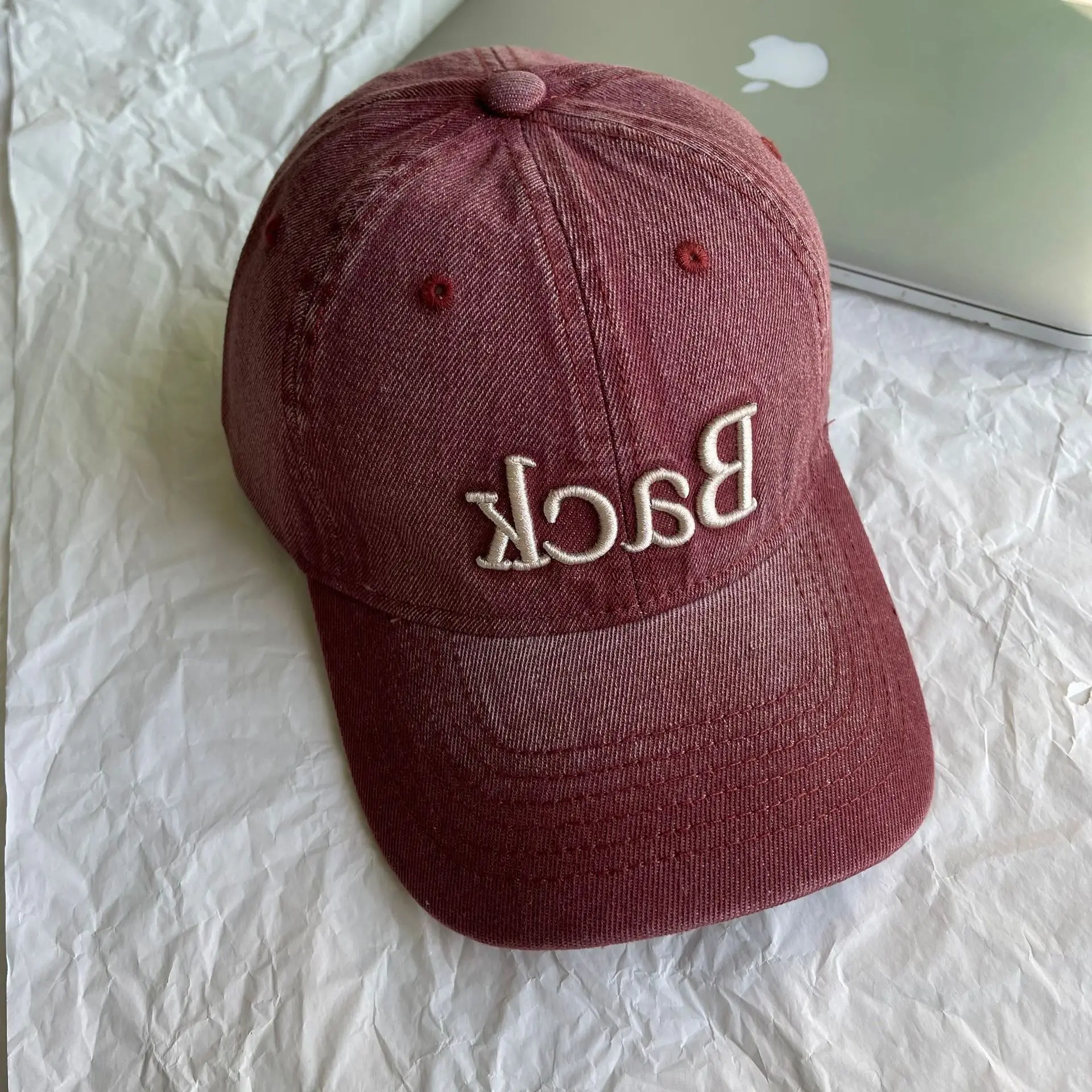 Women's Cowboy Brim Sunshade Cap with Old English Letter — feature 8