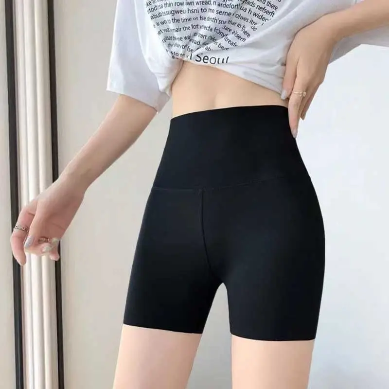 Three points shark pants [black] solid color