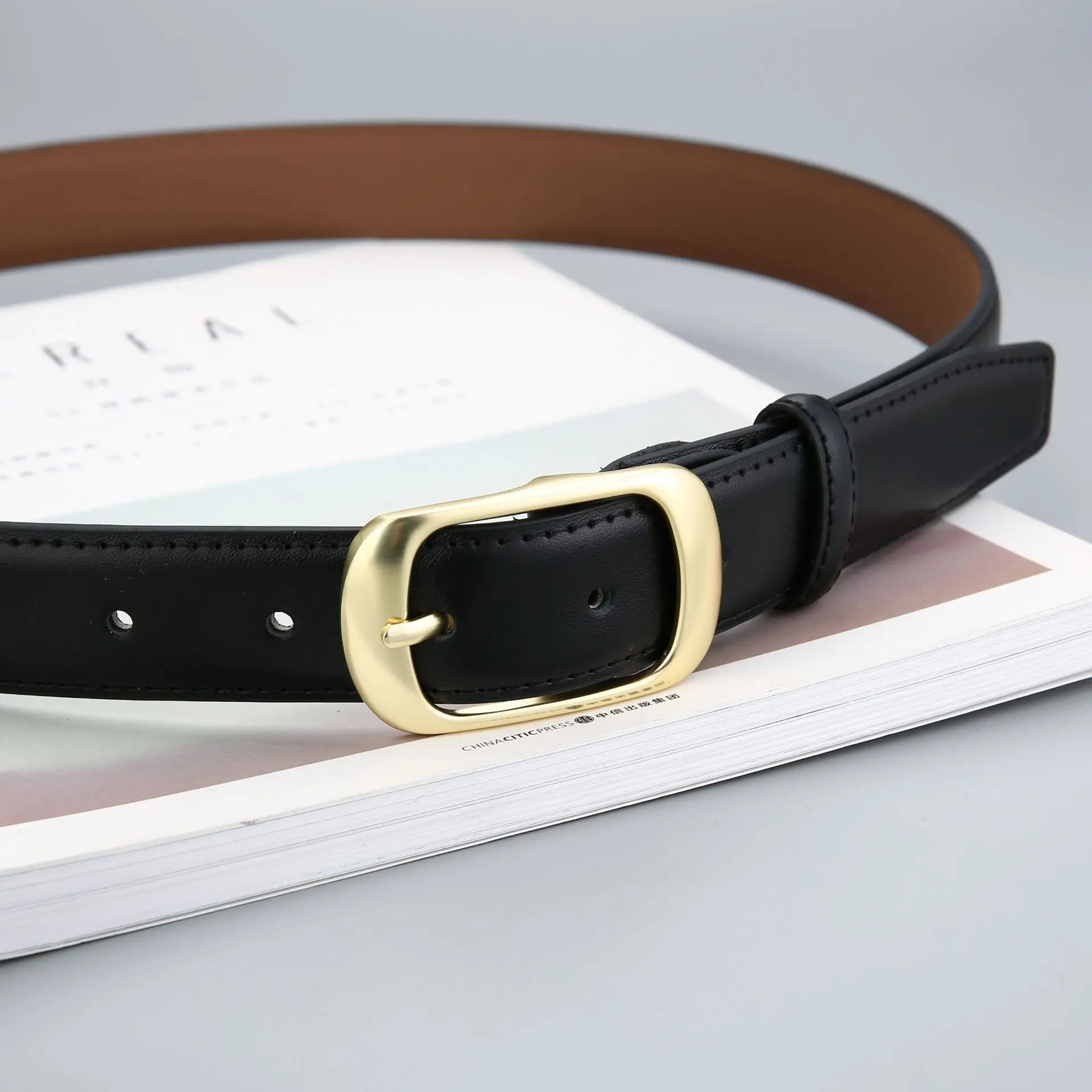 Women's Genuine Leather Belt with Gold Buckle - Image 9