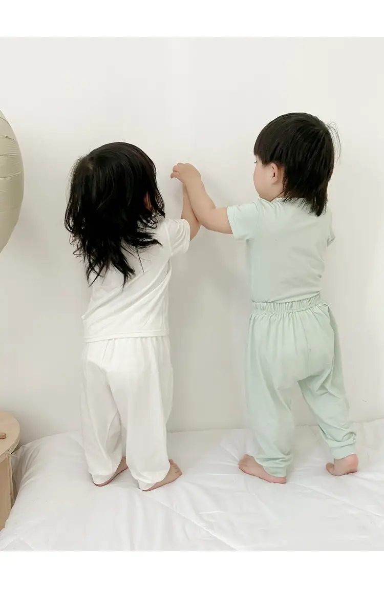 Baby Bamboo Cotton Pajamas Light Green Girls Boys — feature 12