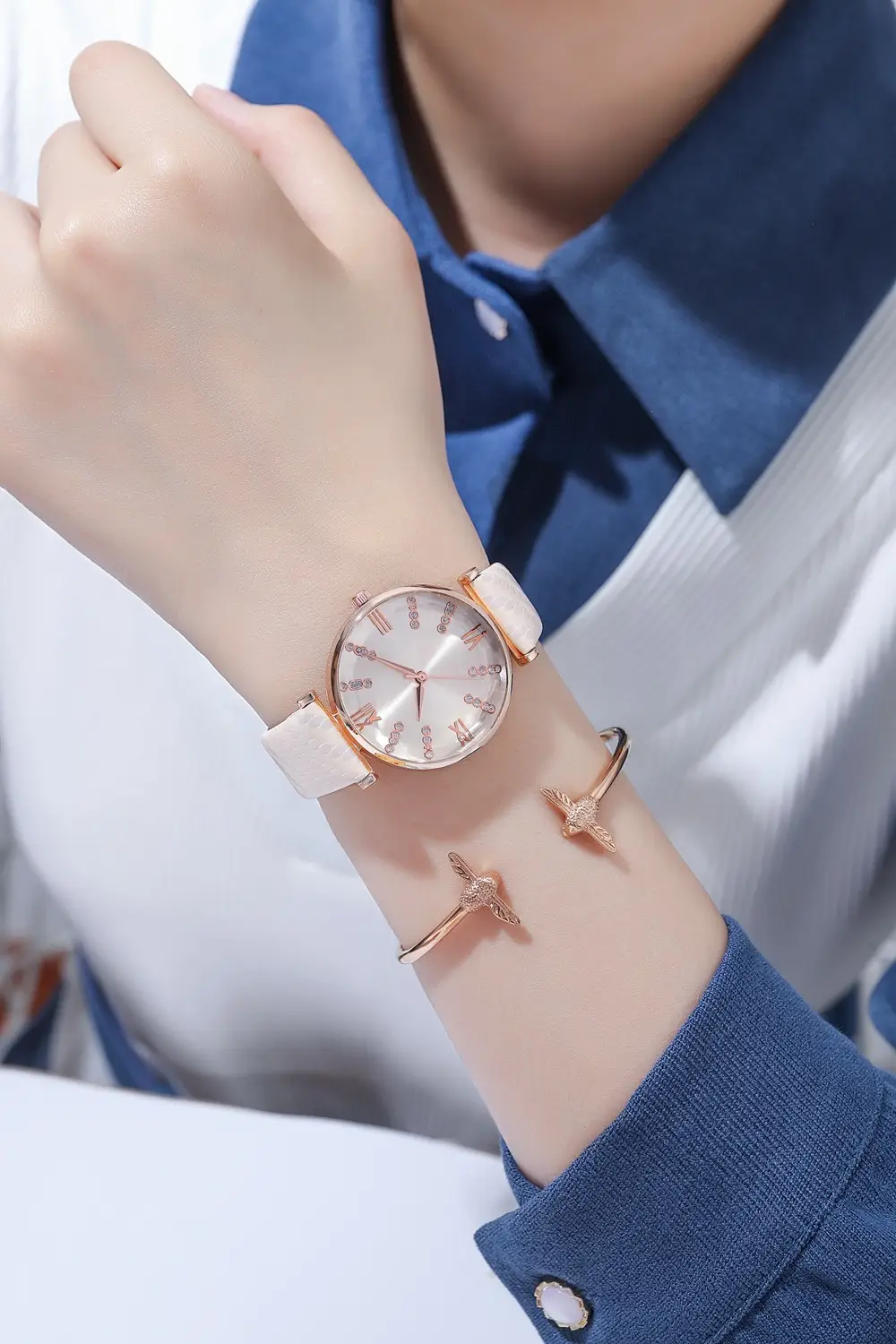 Women's Rose Gold Roman Dial Watch with Beige Strap — feature 5