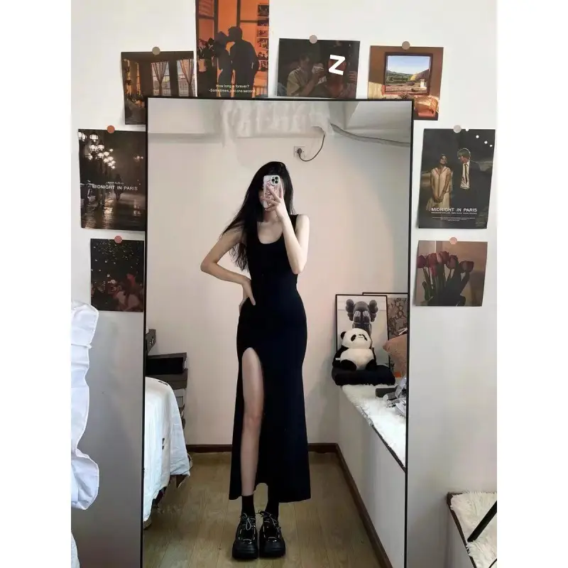 夏装2023年新款女辣妹包臀紧身茶歇法式连衣裙子黑色长裙性感