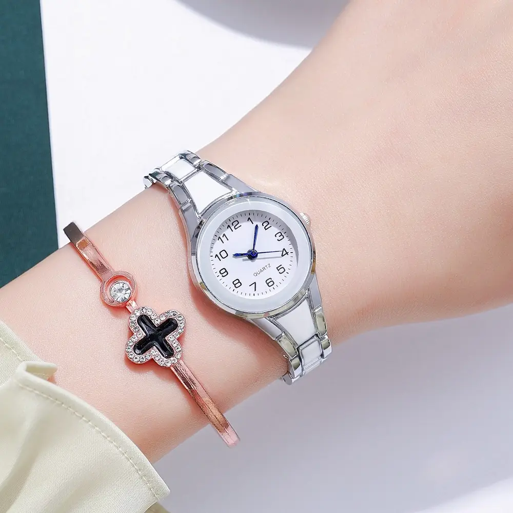 Gold Analog Women's Watch with Classic Dial & Bracelet — feature 13
