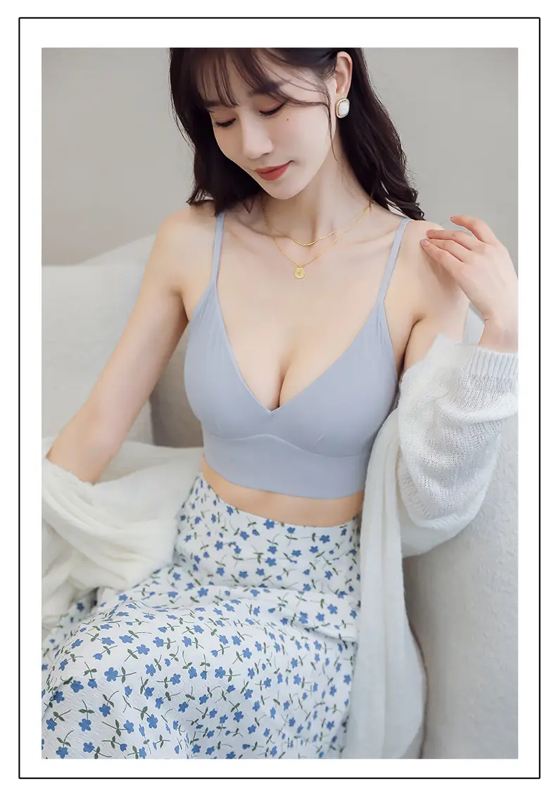 White Wire-Free French Triangle Cup Bra Silk — feature 11
