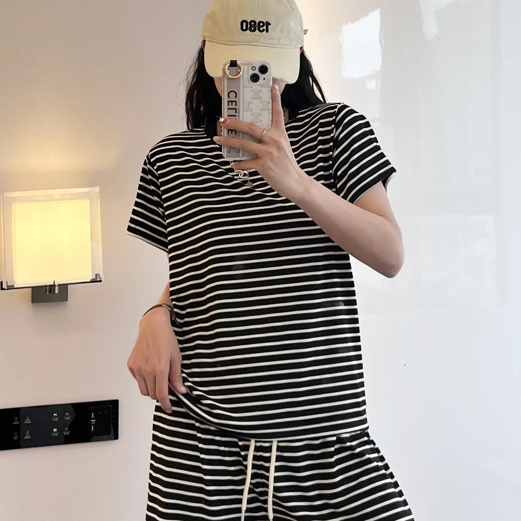 Women Striped Drawstring Shorts Summer Casual Wear - Image 5
