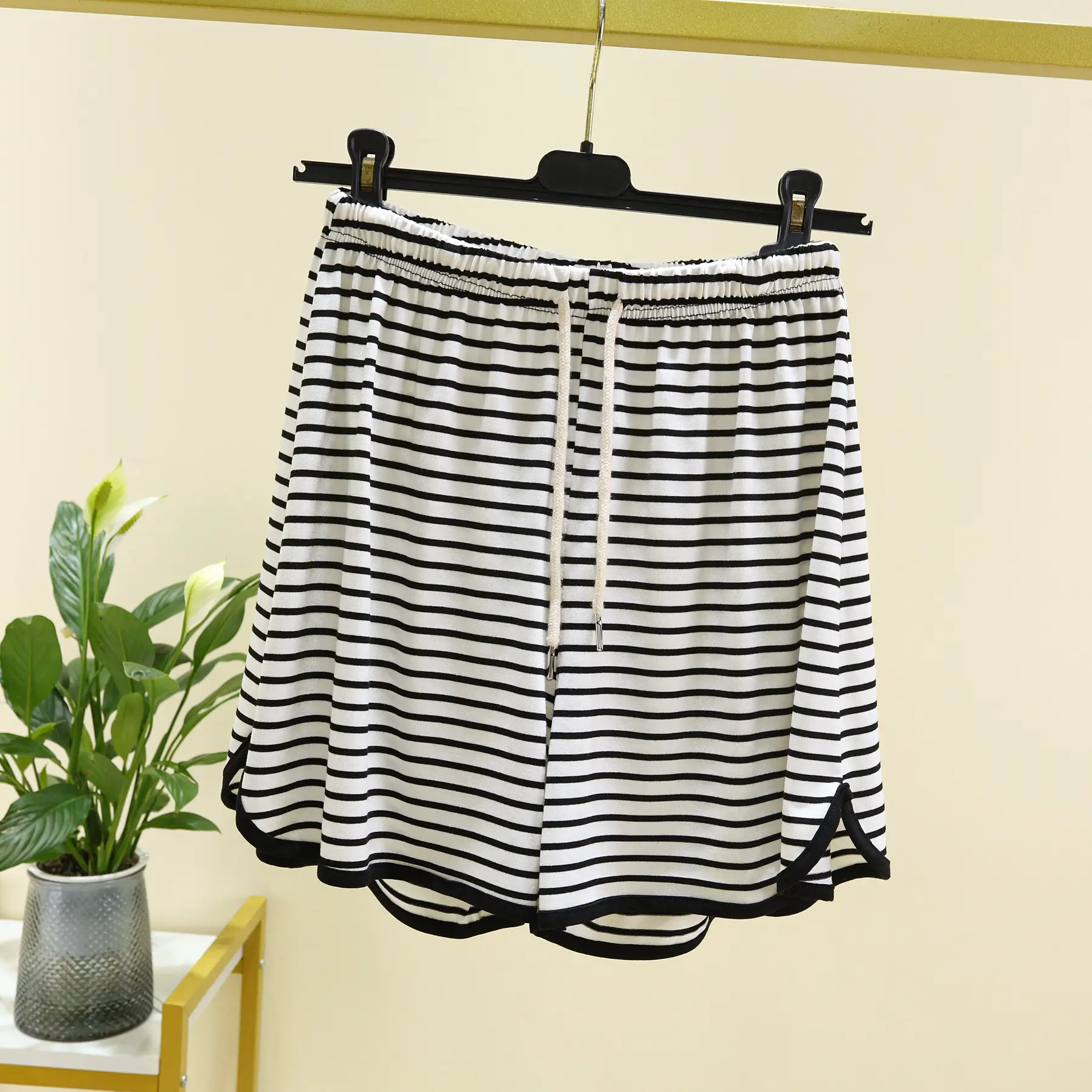 Women Striped Drawstring Shorts Summer Casual Wear - Image 6