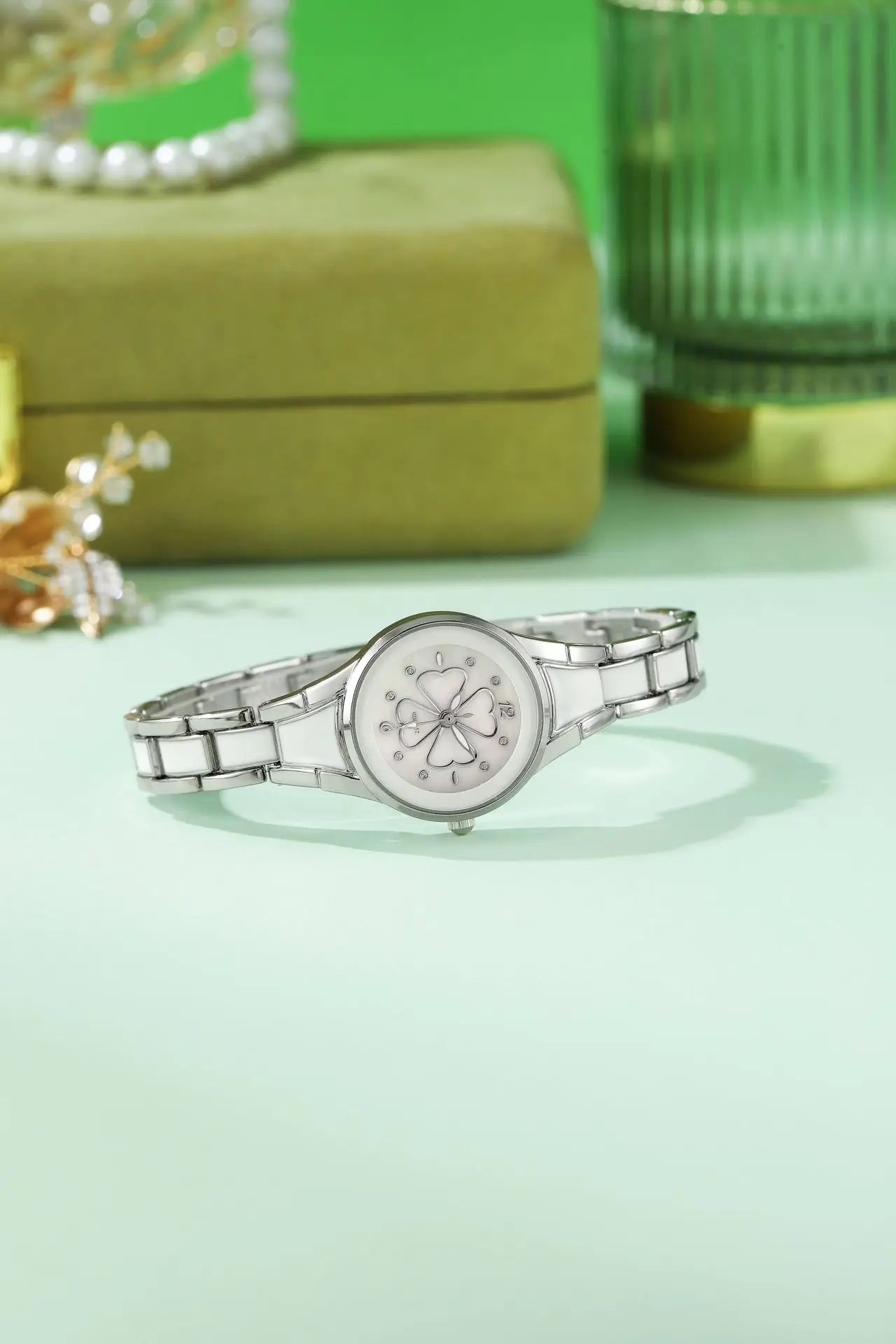 Women's Rhinestone Watch Gold White Steel Strap — feature 10