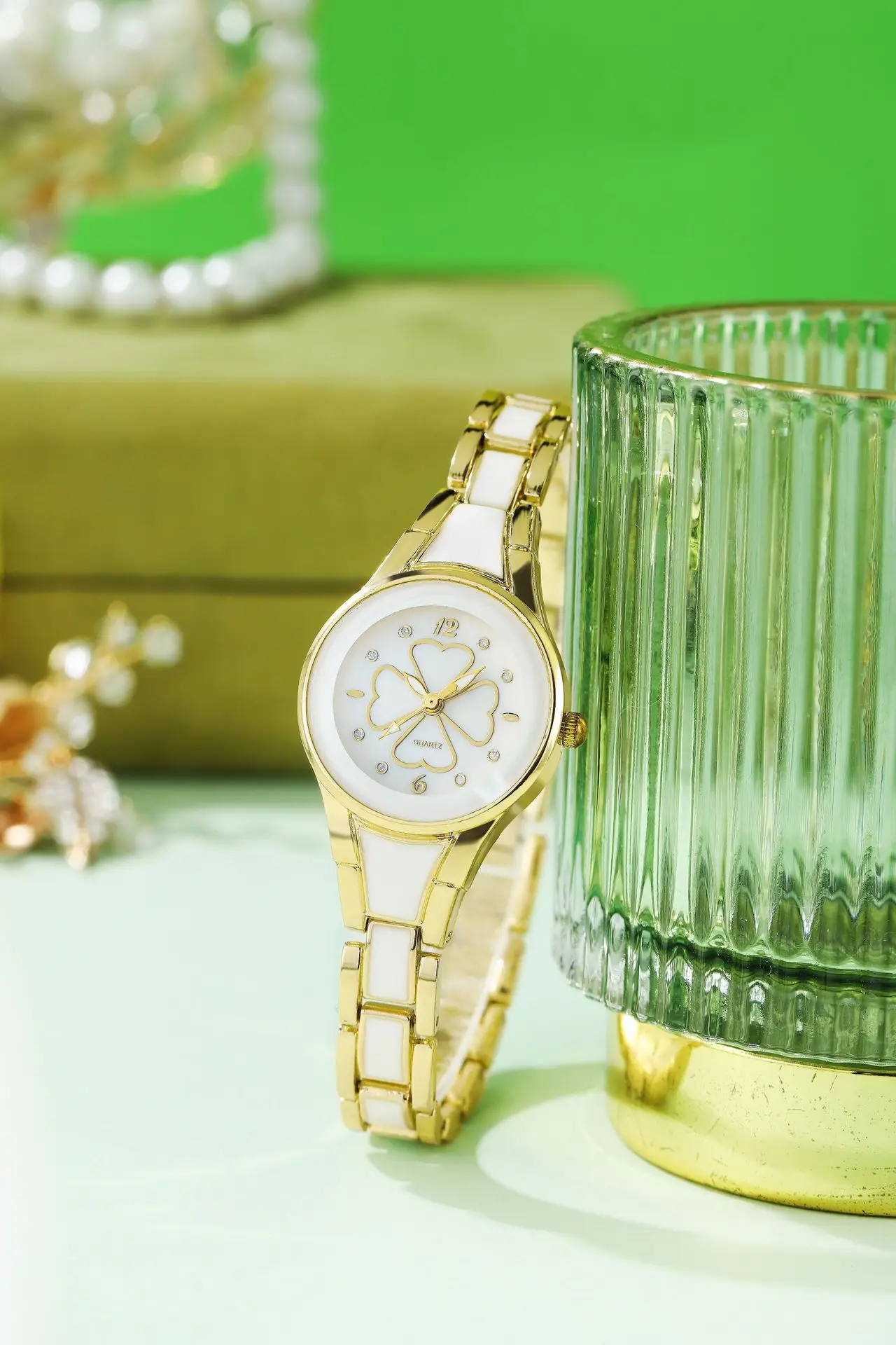 Women's Rhinestone Watch Gold White Steel Strap — feature 11
