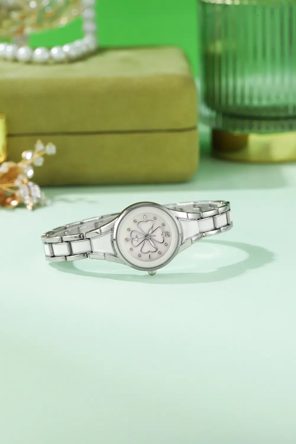 Women's Rhinestone Watch Gold White Steel Strap — feature 4